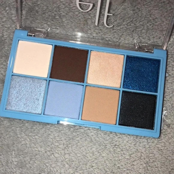 Cookies 'N Dreams Eyeshadow Palette - Blue, Black, Brown - Picture 2 of 2